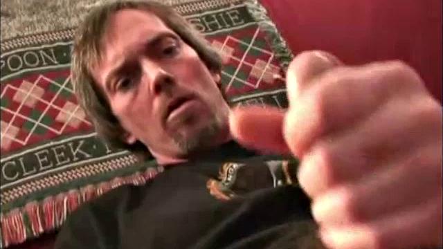 скотт не выдерживает зрелых рук-каждая встреча заканчивается бурным взрывом