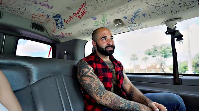 Fooled amateur Asian sucked by gaydaddy in public van