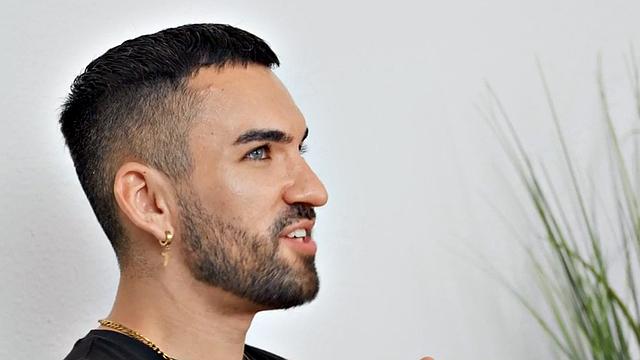 Amateur solo jock jerks off and cums after casting