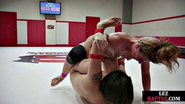 Big lez wrestler fingered by rival