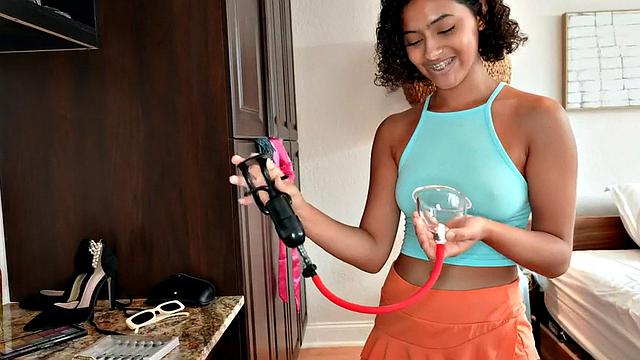 Big stepsis fucked by stepbrother in wet pussy