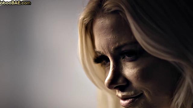 Big Lesbo MILF tribbing with GF