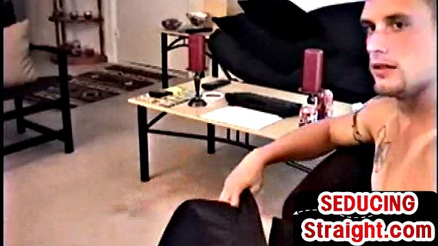 Real amateur straight gay sucked by his BF