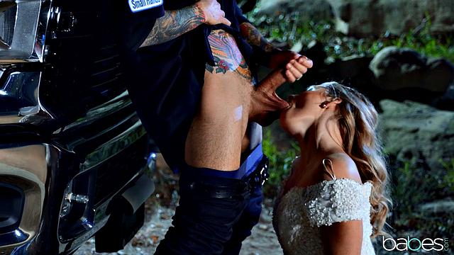 Nikki Peach breaks down on prom night, but gets some hot roadside help before dealing with Avi and her big mouth