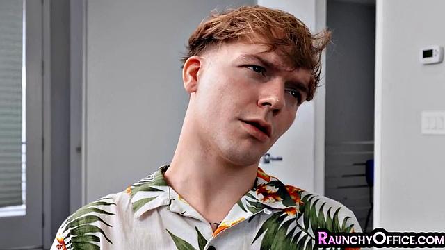 Horny secretary cockriding boss