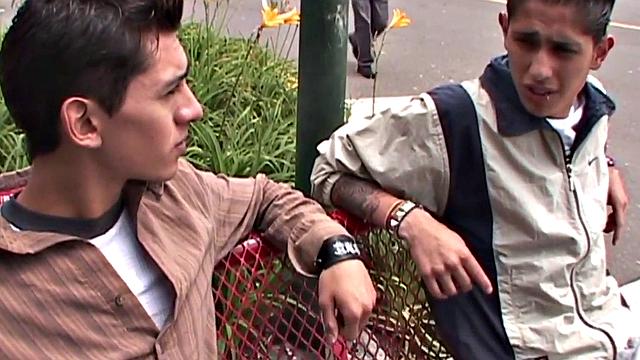 Picked up Latino twink fucks bottom at his house