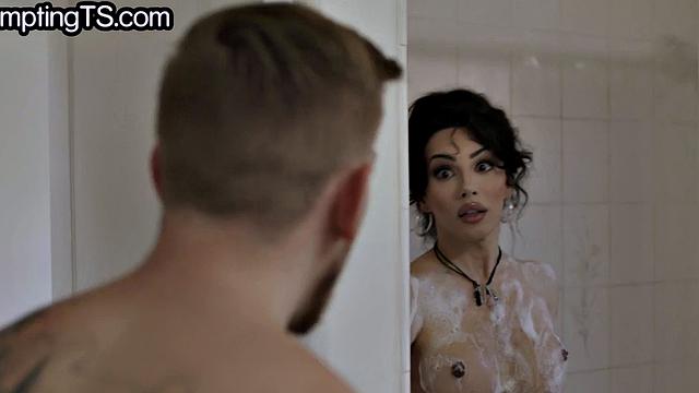 Analfucked Tranny in Doggystyle