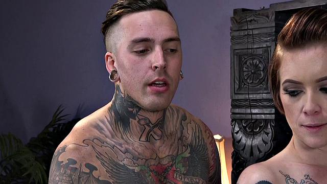 би-троица устраивает догги и глоток-угадай, кто кайфует сильнее