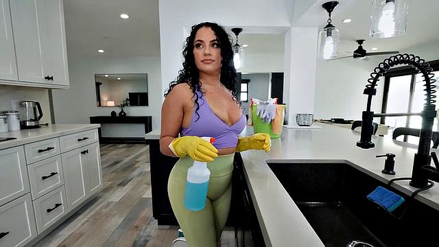 Busty housemaid cockriding BBC