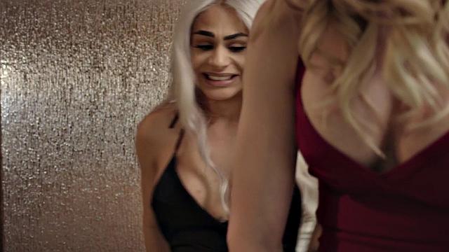 Trans goddess drilling butt bareback after sucking cock