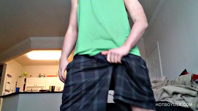 Here is a hot solo video of young Cole Summers teasing and stroking.