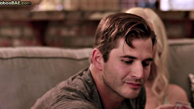 Stunning 21yo babes ride and deepthroat cock in 3way