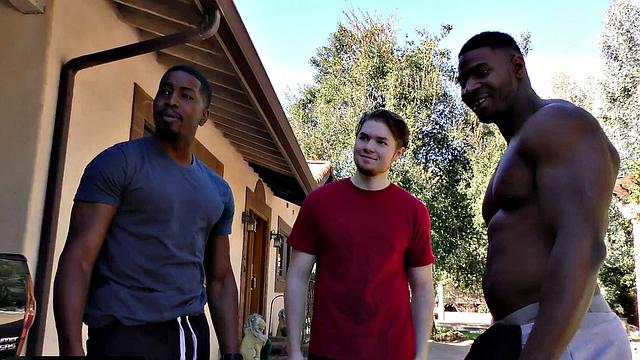 CuckoldSessions - Hot Petite Blonde Loves Getting Spitroasted In Front Of Her Cuck Boyfriend