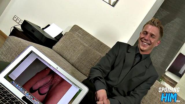Casting handsome twink analriding