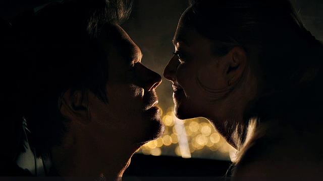 Amanda Seyfried scenes