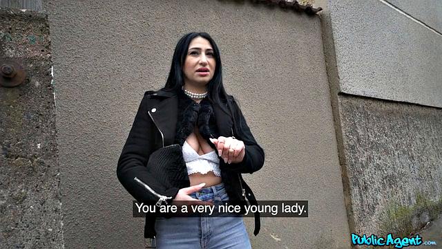 French wonder loves big cock