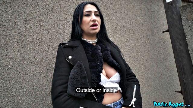 French wonder loves big cock