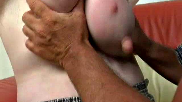 аппетитная bbw nichole трахается с соседом до упаду