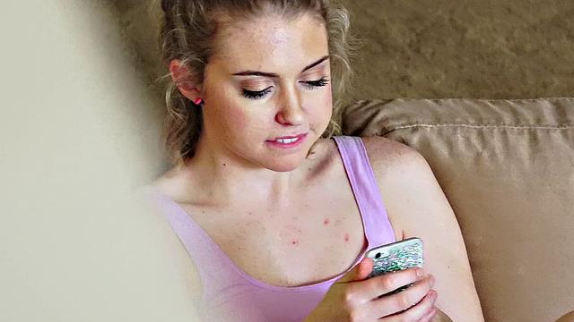 Coach's Daughter Bangs Quarterback