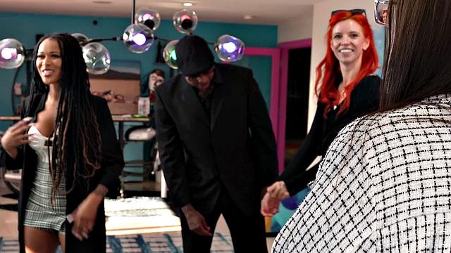 Hot Sales Woman Railed By Massive Colleagues - DFxtra / Sales Babe Gangbanged By Colleagues