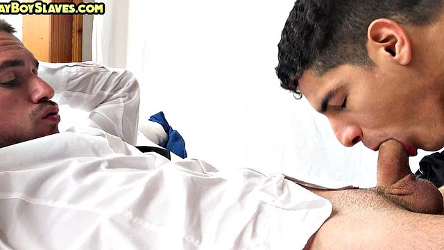 Deepthroating stud bareback fucked by DILF