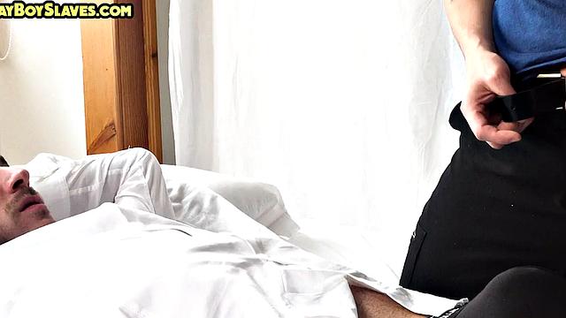 Deepthroating stud bareback fucked by DILF