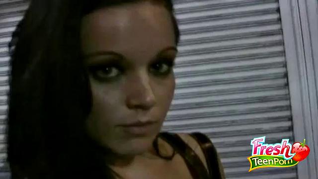 Brunette Babe Sucking the Driver's