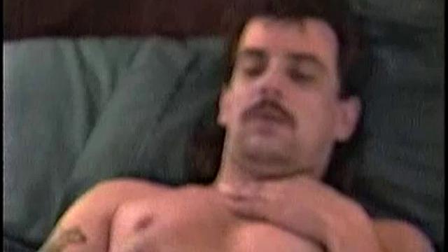 Tim is easy going, friendly, masculine and sports a nice big cock. On top of that, he enjoys sucking. He did a great duo with "Beam-Me-Up Larry", and hopefully I'll get him back for more scenes.