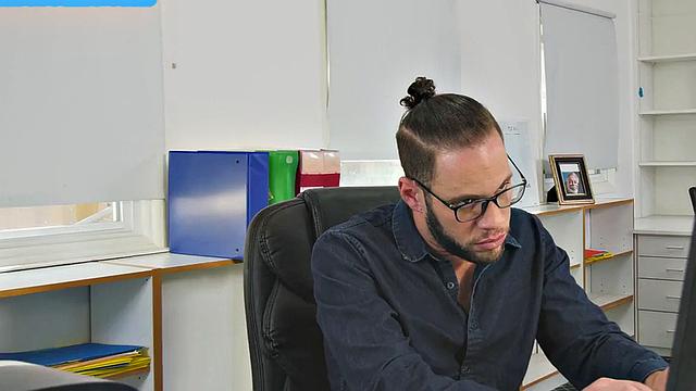 Bisexual redhead MILF sucks n rides big cocks in MMF