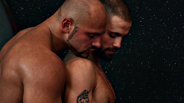 Bisex tattooed Asian in high heels fucked in 3some