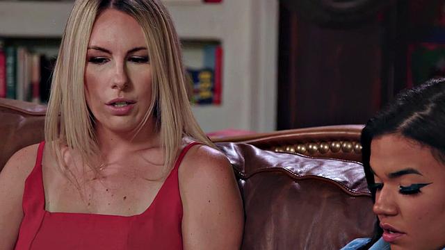 Dyke sluts playing with pussies while fingering