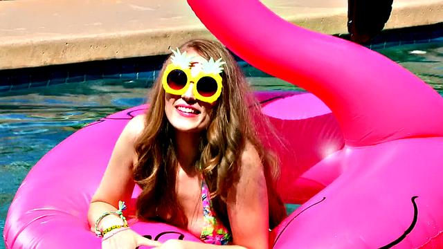 Watch this pierced and trimmed pussy get wet and wild in the great outdoors