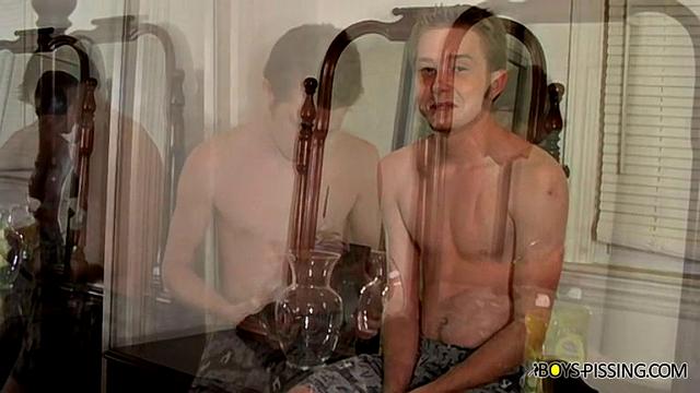 Billy Fills a Vase! - Billy da Kidd