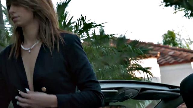 Mercedes Masturbation