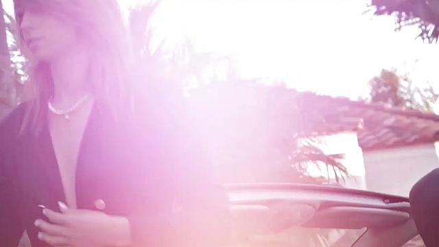 Mercedes Masturbation