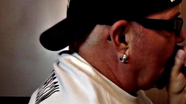 Mouthjizzed gloryhole DILF sucks POV rod in closeup