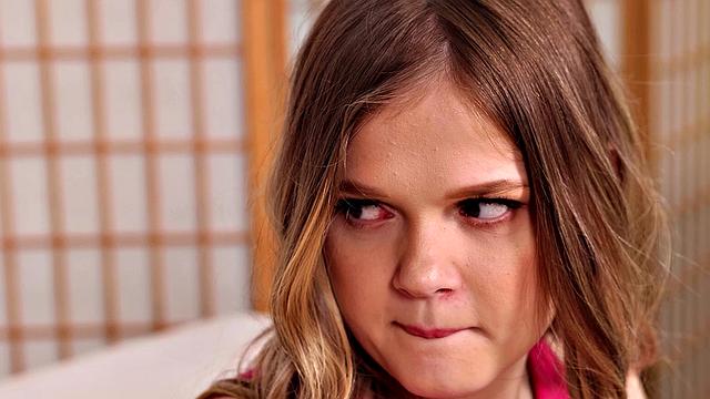 Ebony Queen Cheats On Hubby With Sexy Blonde Babysitter - Dfxtra