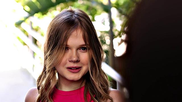 Ebony Queen Cheats On Hubby With Sexy Blonde Babysitter - Dfxtra