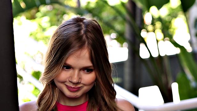 Ebony Queen Cheats On Hubby With Sexy Blonde Babysitter - Dfxtra