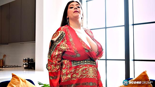 Remi Ferdinand: People Stare, but I Love it