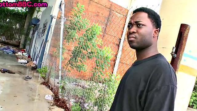 Picked up black thug gets doggystyled outdoor by white guy