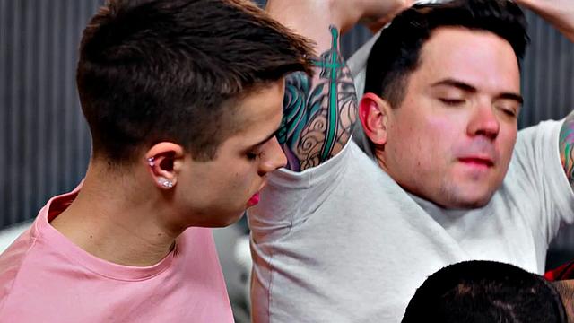 Black stud barebacked in 3some by white after BJ