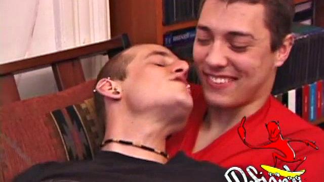 Джейк не щадит Торка и доводит до мощного конца