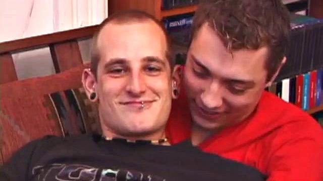 Джейк не щадит Торка и доводит до мощного конца