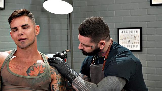 FistingInferno - Beefy Tattooer Rosebuded By Fist
