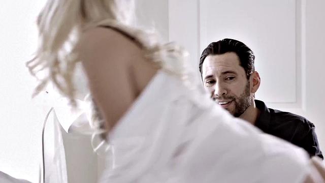 Seductive babe in stockings rammed after blowjob