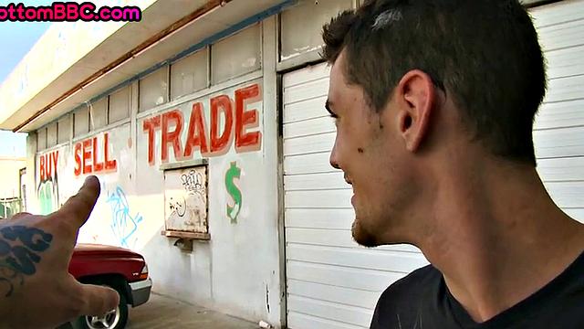 Real black thug publicly assnailed outdoors by white dude