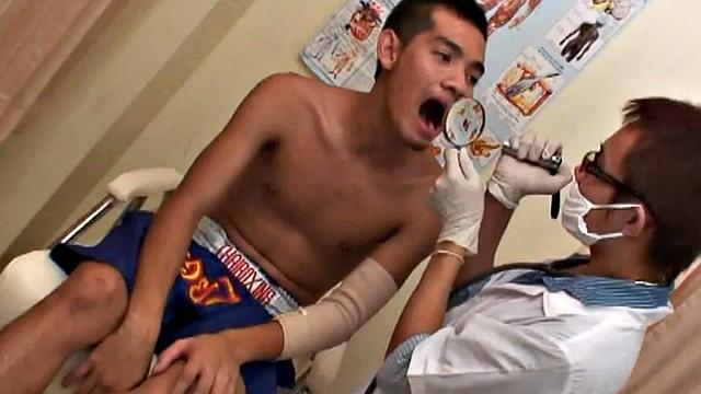 Sportive Asian twink bareback fucked in infirmary by a doctor