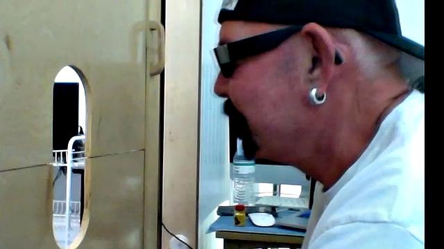 Thanksgiving Glory Hole Blowjob