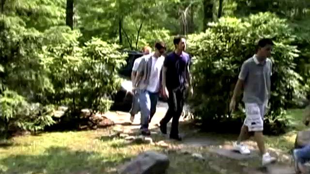 We look at 18 year old Donavin and his friend, 19 year old Jaycee, messing around in a country cabin. On a sofa, the young men kiss and explore eavh other's bodies, while undressing and getting hard.